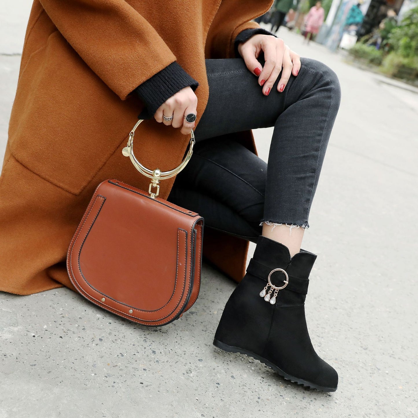 Fringed Round Toe Wedge Heel Winter Ladies Short Boots