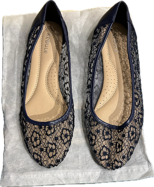 Women's Classic Round Toe Pump Kitten Low Heel Shoes