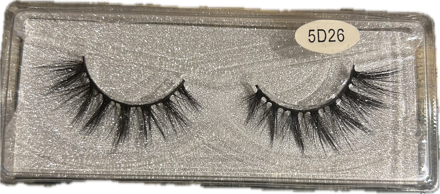 Description
False Eyelashes Style: Crisscross
Size: 1 box
Manufacturing Process: Hand Made
Item Type: False Eyelash
Model Number: False Eyelashes
Quantity: 1 Pair
False Eyelashes Band: Plastic Cotton Band
False Eyelash Material: Other
