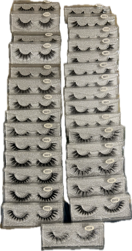 Description
False Eyelashes Style: Crisscross
Size: 1 box
Manufacturing Process: Hand Made
Item Type: False Eyelash
Model Number: False Eyelashes
Quantity: 1 Pair
False Eyelashes Band: Plastic Cotton Band
False Eyelash Material: Other