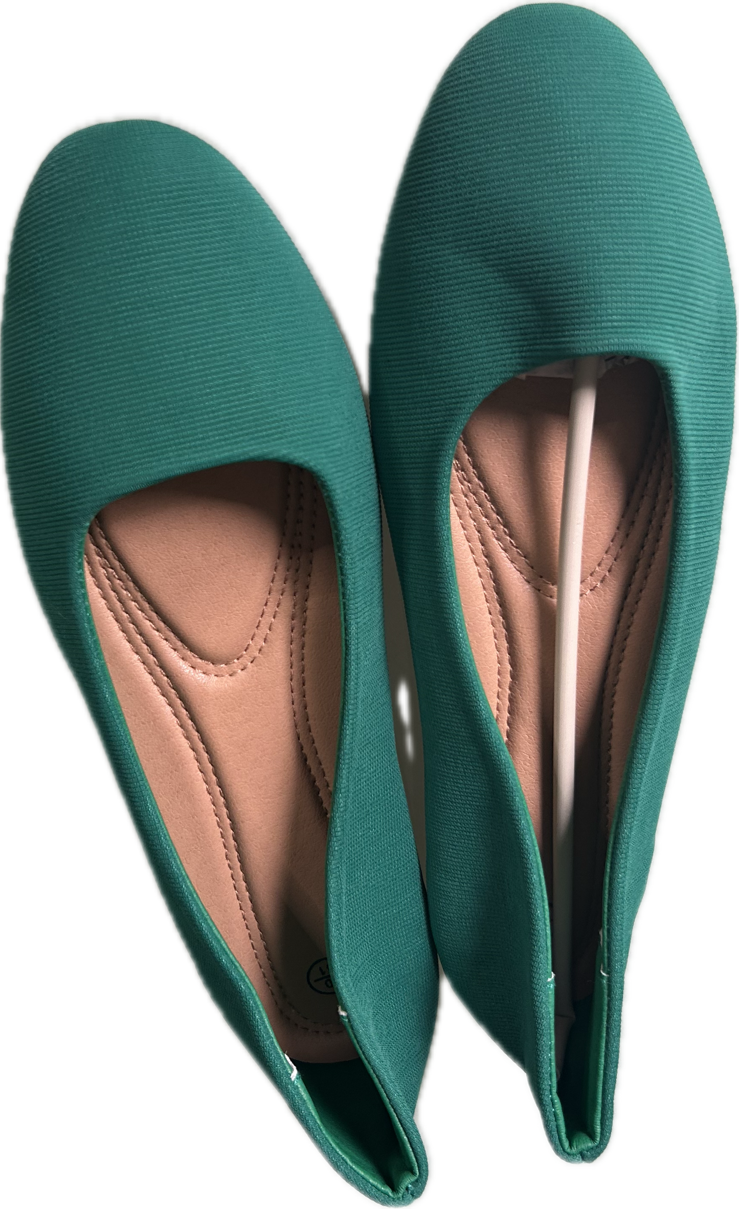 Flat shoes