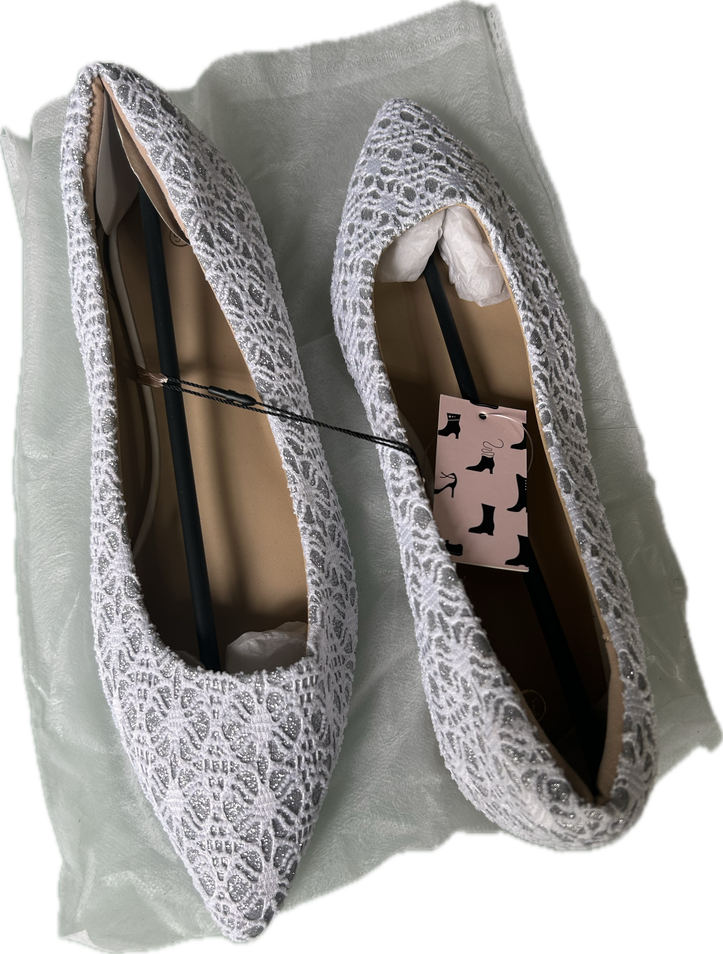 Flats shoes