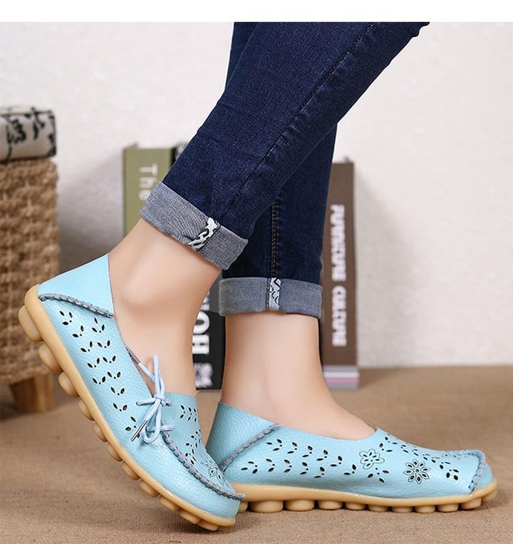 Large Size Hole Shoes Low Top Flat Mom Shoes Comfortable Nurse Shoes Large Size Mom Shoes Cowhide Women